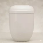 Bio Urne in Creme Weiß aus biologisch abbaubarem Naturstoff