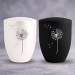 Naturstoffurne Edition Pusteblume, mit hochwertigen Kristallen besetzt, biologisch abbaubar