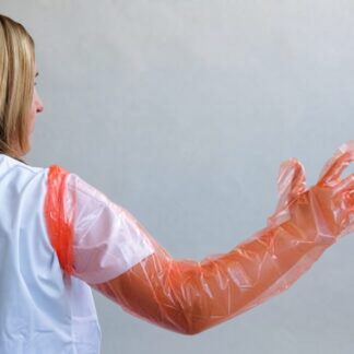 Schulterlange Einmal-Handschuhe aus weichem Polyethylen im 100er-Karton für hygienische Arbeiten und Schutz vor Verunreinigungen