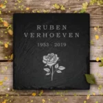 Grab- und Gedenktafel "Rose" aus wetterfestem Schiefer