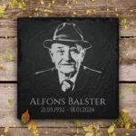 Personalisierte Schiefertafel mit Foto Gravur fürs Grab