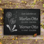 Familiengrab Grabplatte mit Pusteblume & doppelter Inschrift