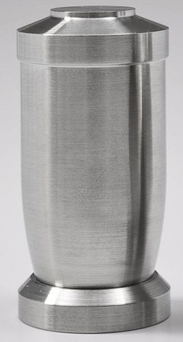 Mini Urne, Edelstahl, eckige Form, gedreht, Maße: Ø 2,9 x Höhe 5,0 cm;