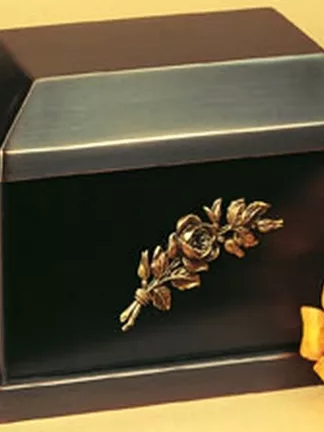 Kupfer oder Cupat  Urne galvanisch gefärbt, Rose, mit Griffe